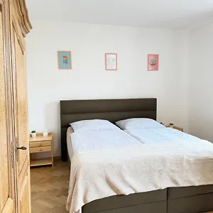 Familyvilla, New 4 Luxury Big Apartments, Parking Apartmán
